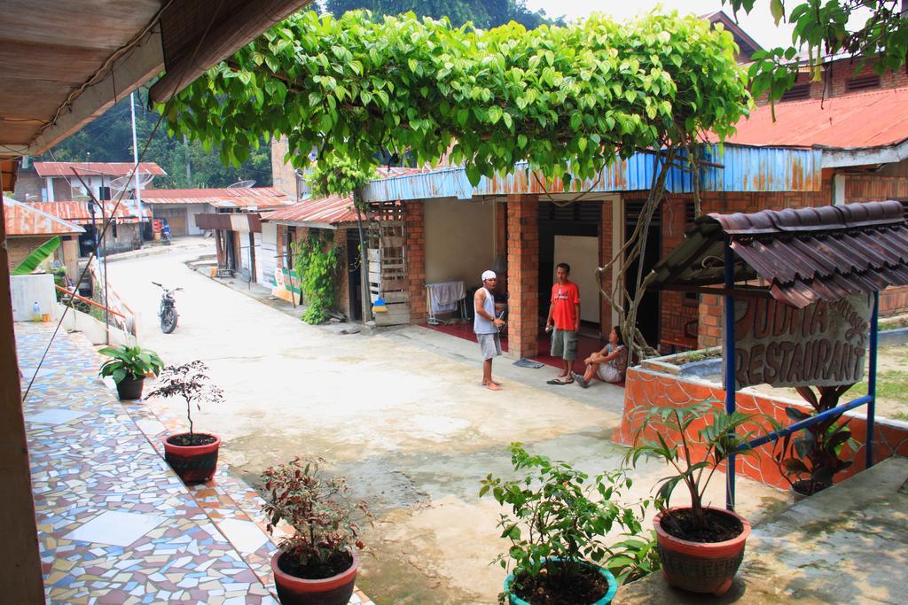 Judita Cottages Tuk Tuk Exterior photo